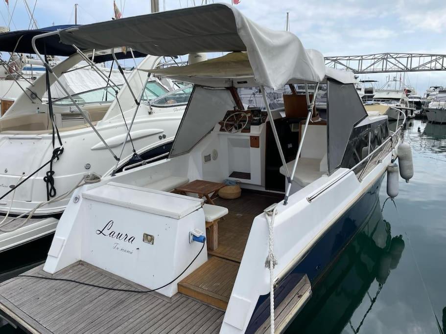 Barco Acogedor - Cosy Boat - Barcelona酒店 外观 照片